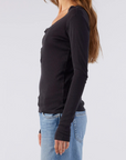 Amo Sweets Long Sleeve Tee side