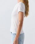 Amo Delightful Tee side