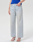 Arc Jean 29" Weightless in Type close up front