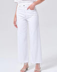 Ren Jean in Marshmallow close up front