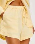 Jenner Short in Sunshine close up