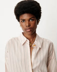 Shirt Mabel close up front collar detail