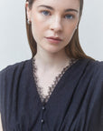 Last Sleeveless Lace Trim Shirt