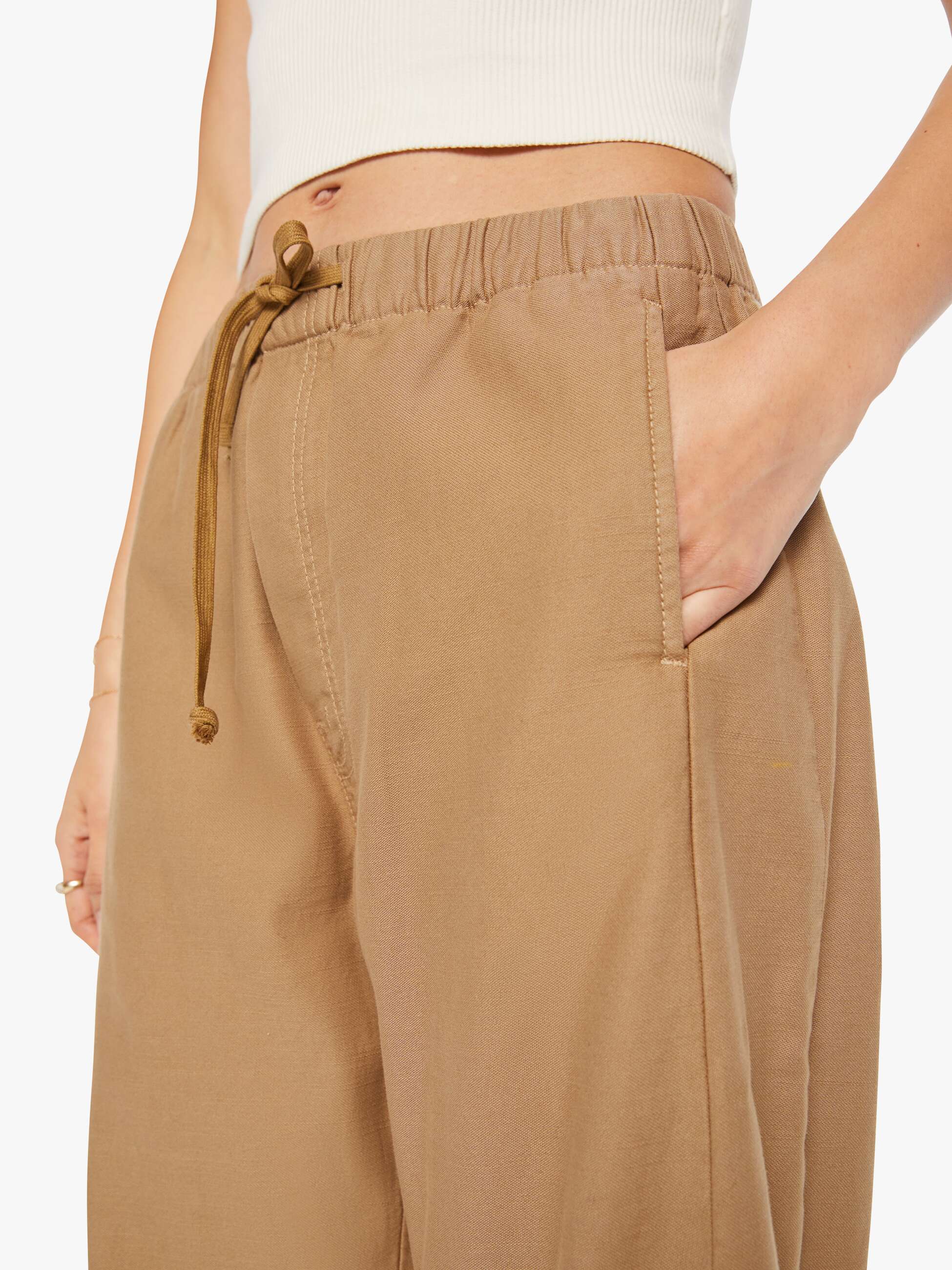 The Drawn Half Pipe Ankle, hand in pocket