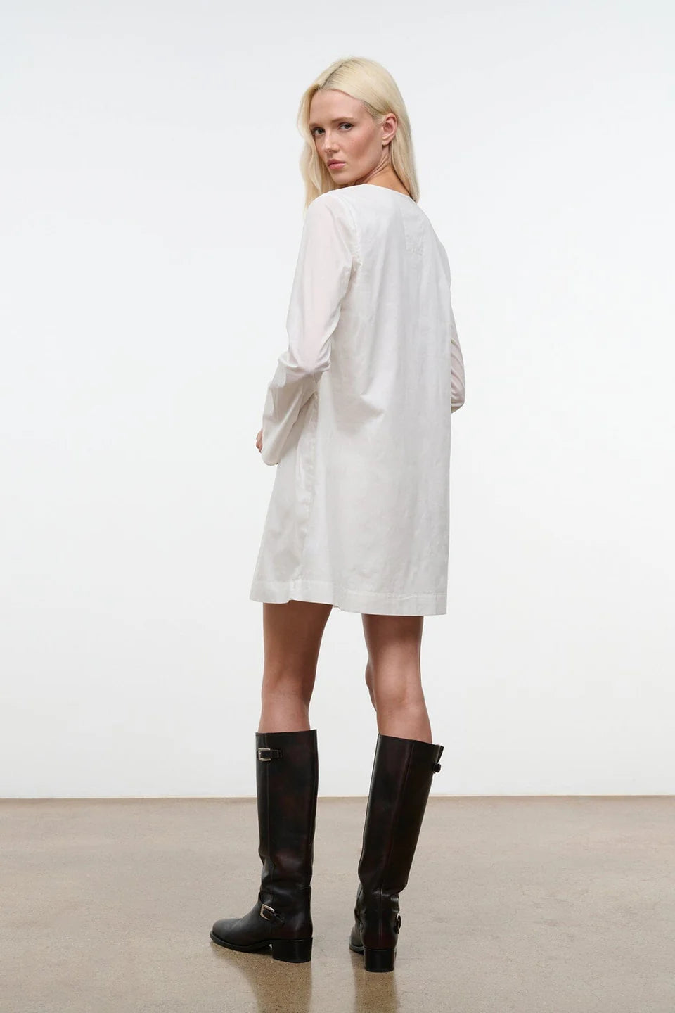 Vivi Dress back