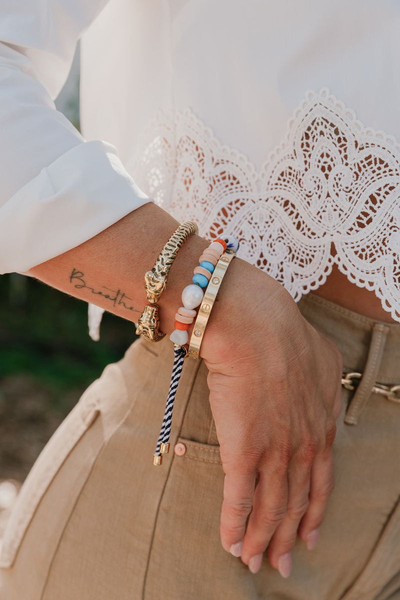 Mignonne Gavigan Lupe Bracelet close up