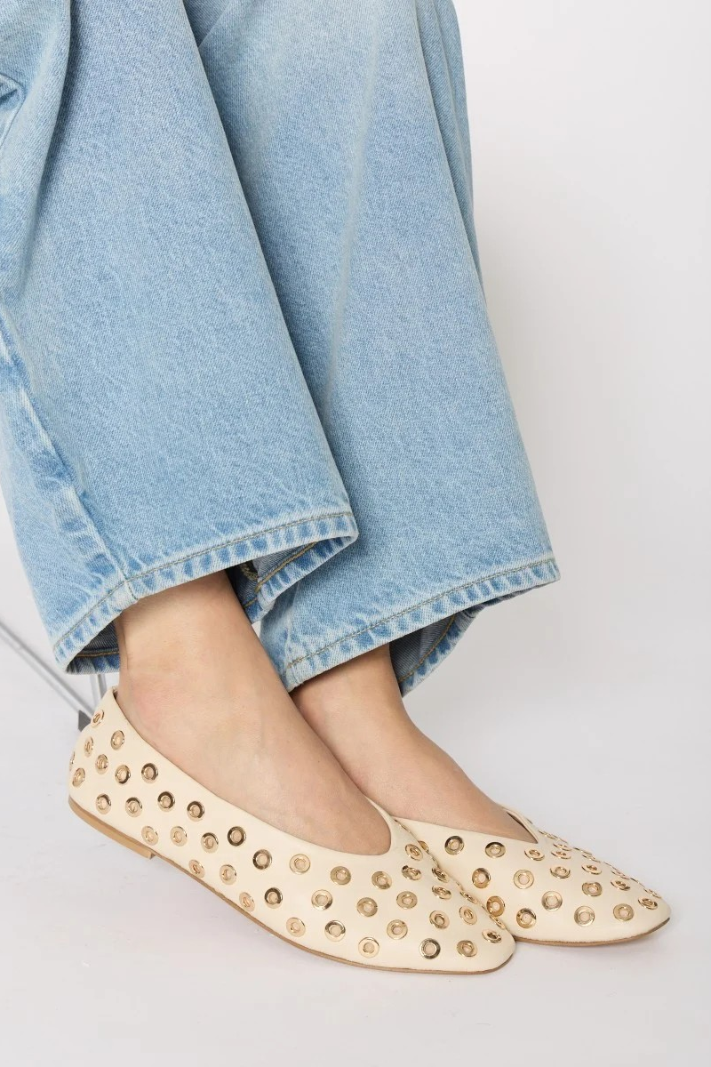 Berenice Aballerina Stud Flats side view