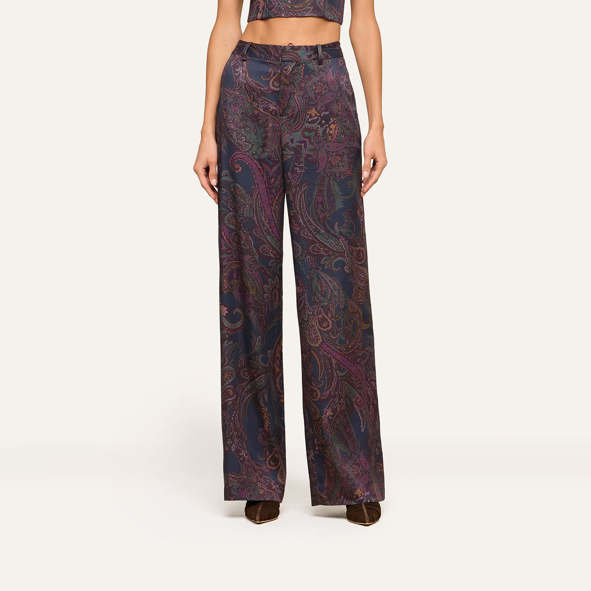 Livvy Trouser bottom half of front view on model