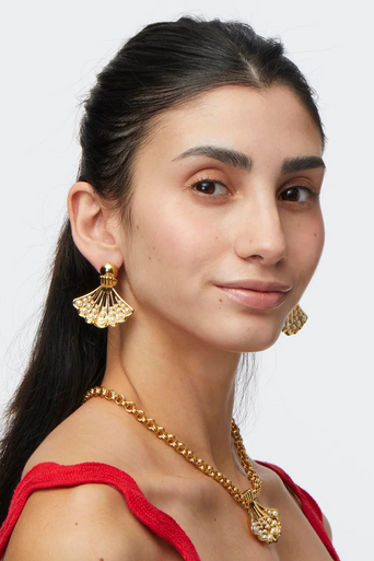 Lele Sadoughi Fan Shell Earring on model