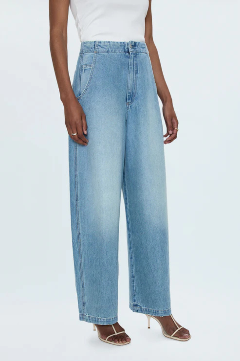 Pistola Lottie Barrel Leg Jean front view