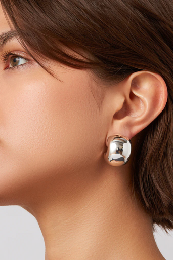 Jenny Bird Gemma Hoops Silver on model