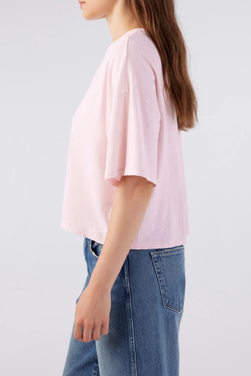 Amo Adore Linen Tee side