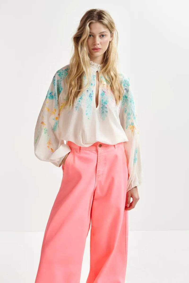 Essentiel Hitrus Appliqued Detail Top front