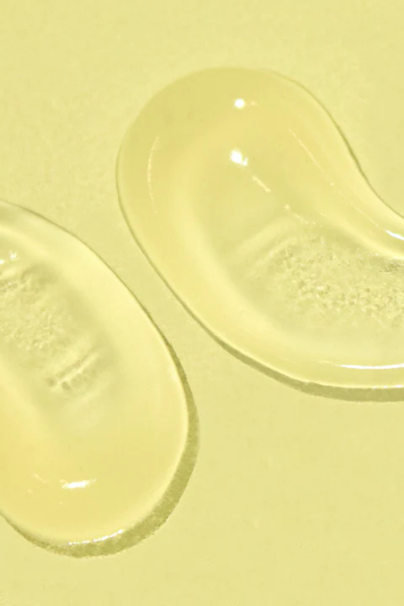 Bask SPF 40 Daily Invisible Gel Sunscreen close up product