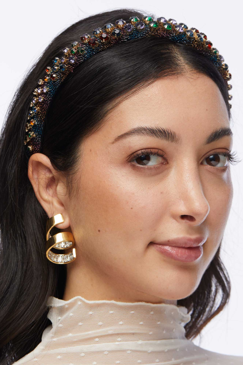 Lele Sadoughi Piroutte Spiral Earring on model