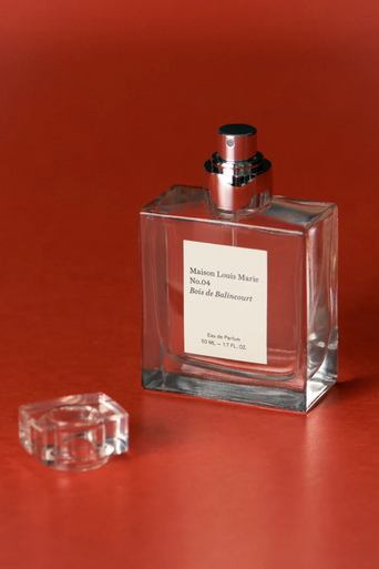Eau de Parfum Bois De Balincourt 1.7oz cap off