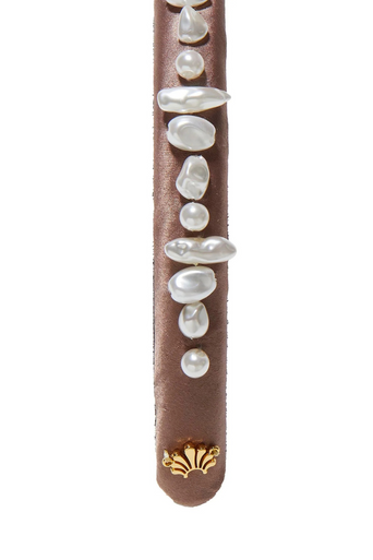 Lele Sadoughi Gigi Pearl Treasure Headband close up by itself