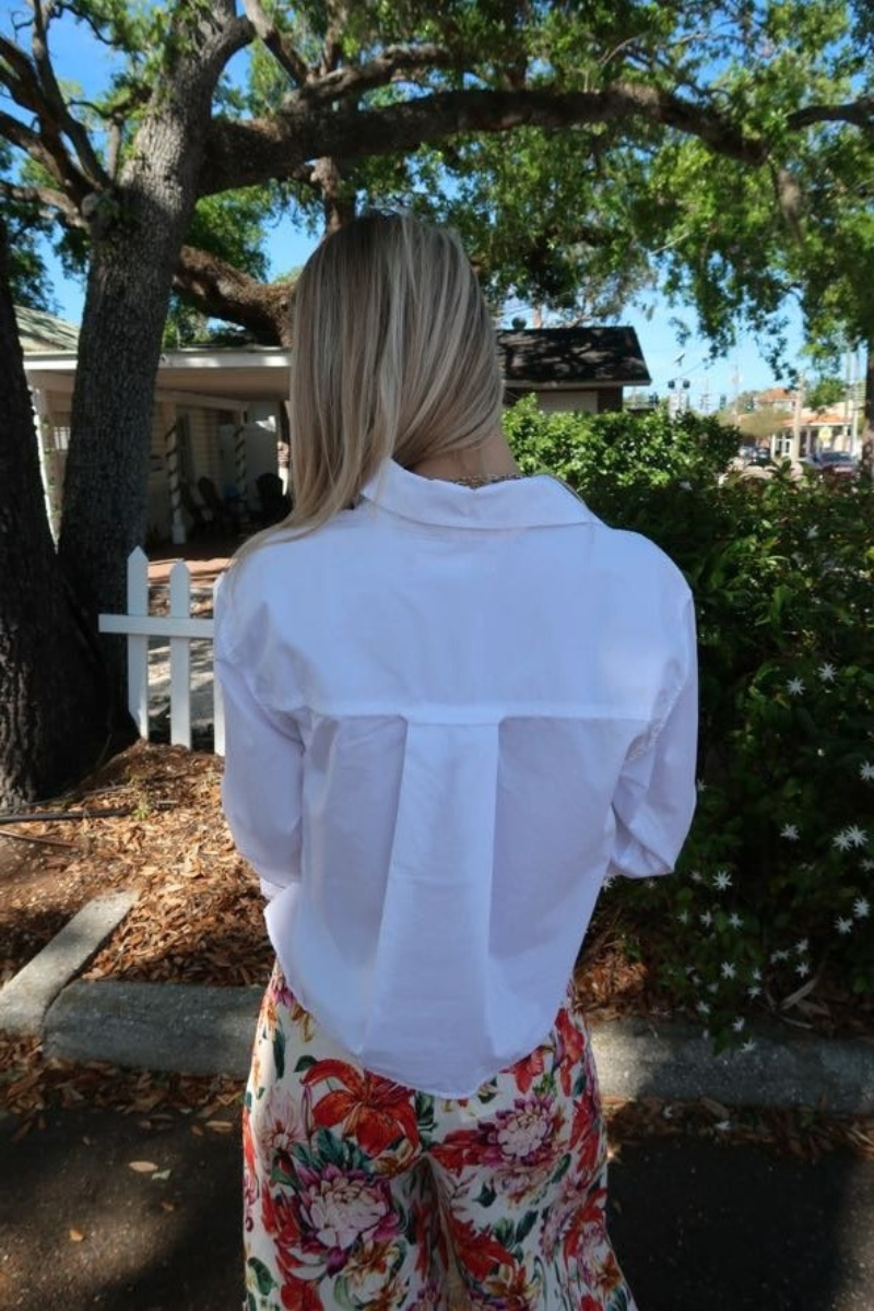 Amo Ruth Crop Shirt back