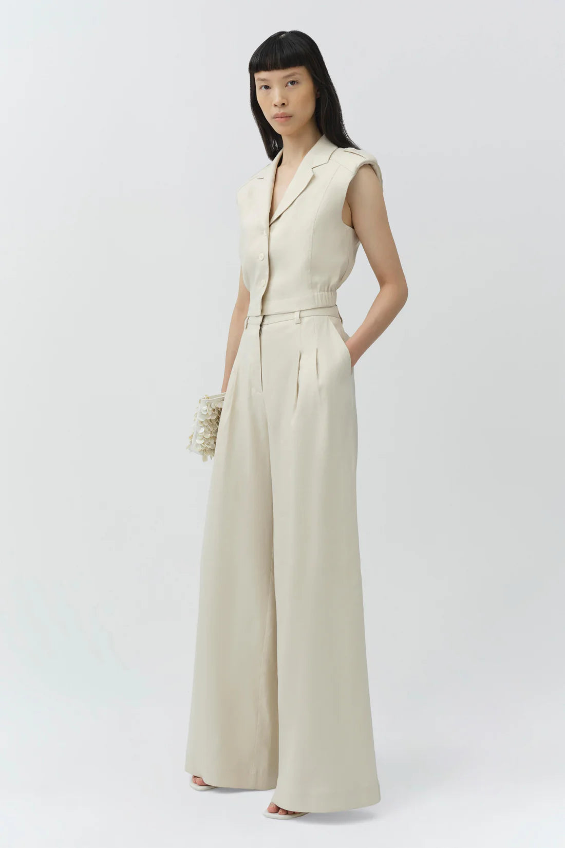 Ramsey Linen Wide Leg Pant side, hand in pocket