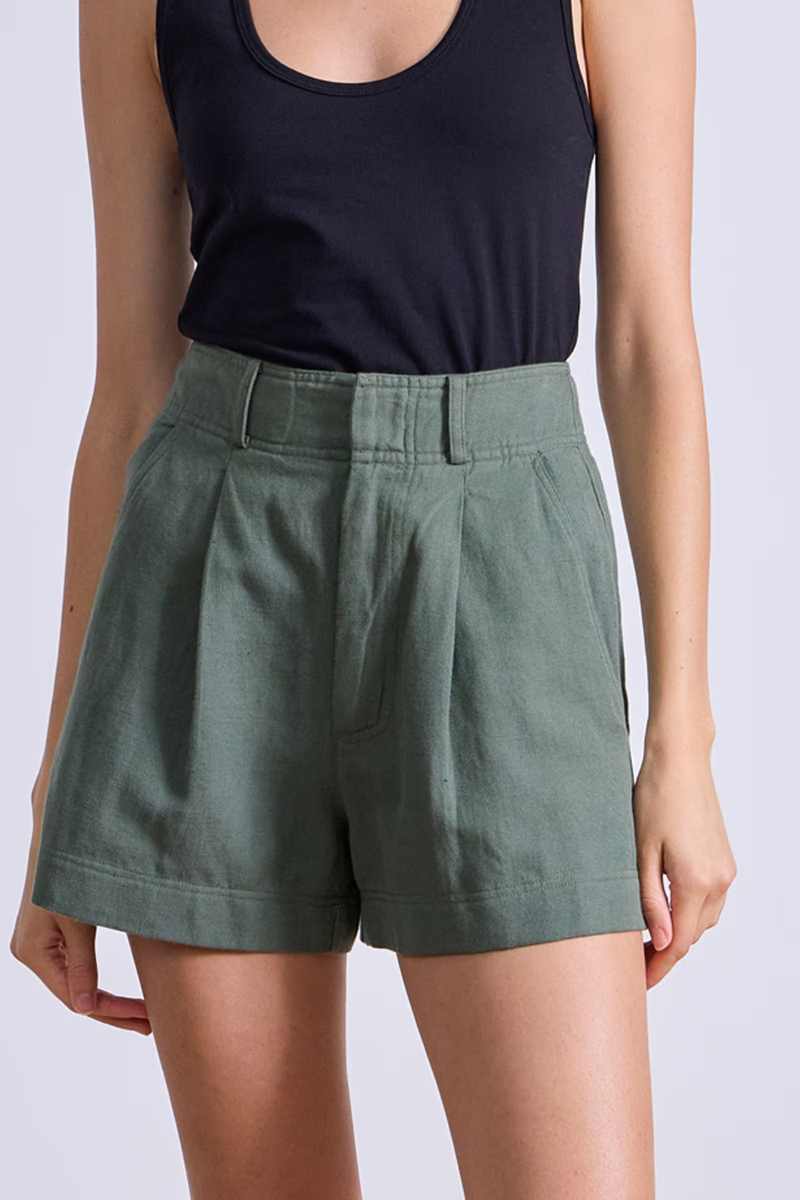 Apiece Apart Short Bari Short close up