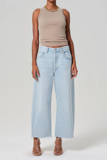 Citizens of Humanity Isabel Rib Tank Sandatlas full body