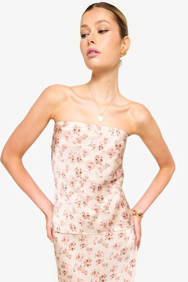 Cami NYC Prima Hammered Strapless Cami close up front