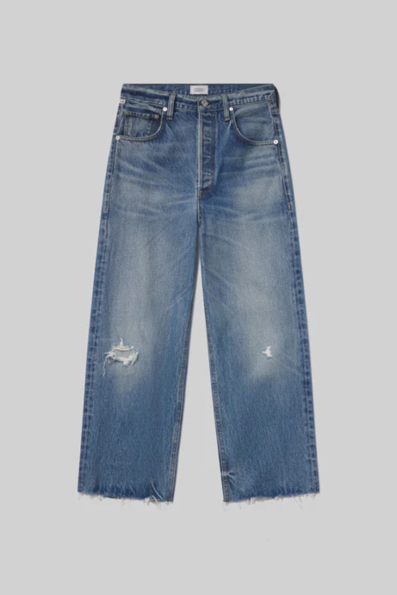 Citizens of Humanity Ayla Raw Hem Crop Jean laid flat