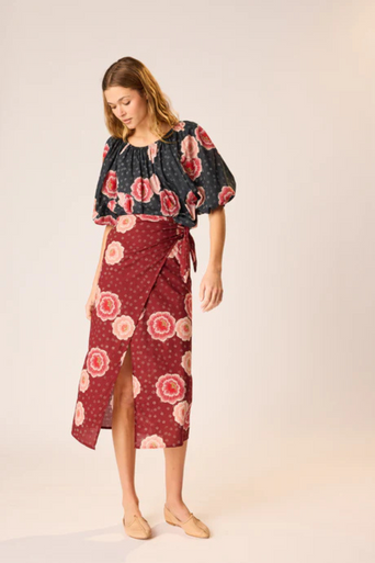 Natalie Martin Ella Top Poppy Print full body front