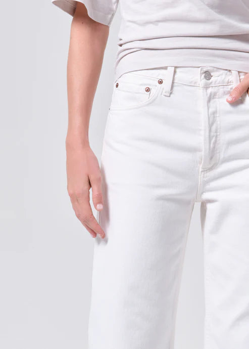 Arc Jean Chalk White super close up
