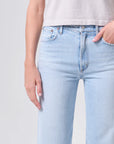 Harper Crop Jean in Flaunt super close up front