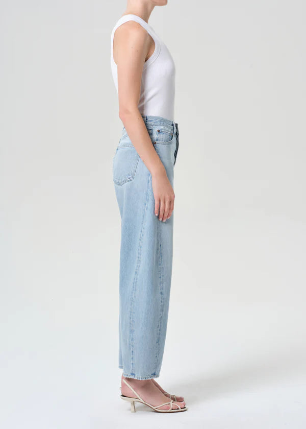 Luna High Rise Pieced Taper (Weightless) full body side