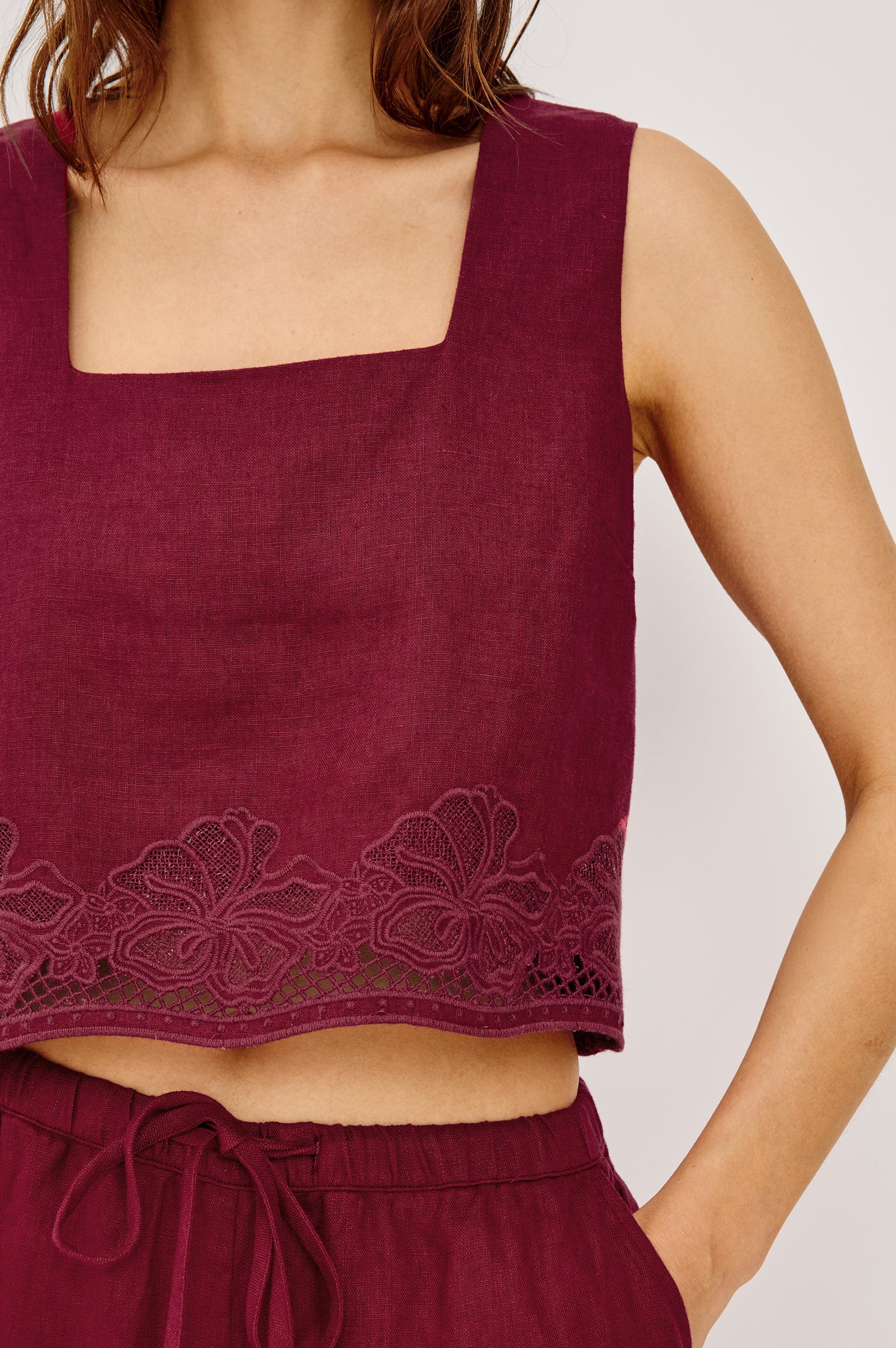 Akira Top Berry Hibiscus Embroidery close up detail