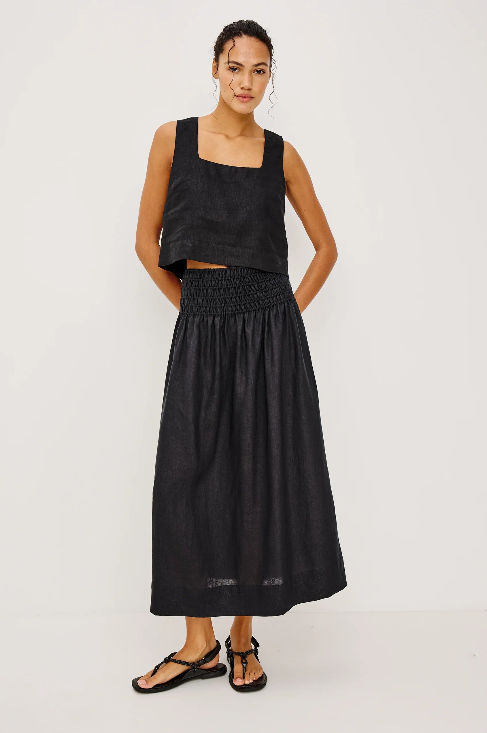 Alessa Skirt full body front