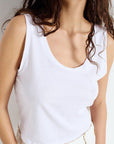 Apoly Tank close up front