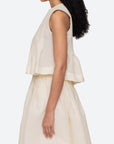 Fayetta Embossed Top side