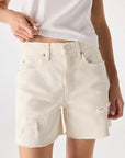 Billie Short in Bone close up