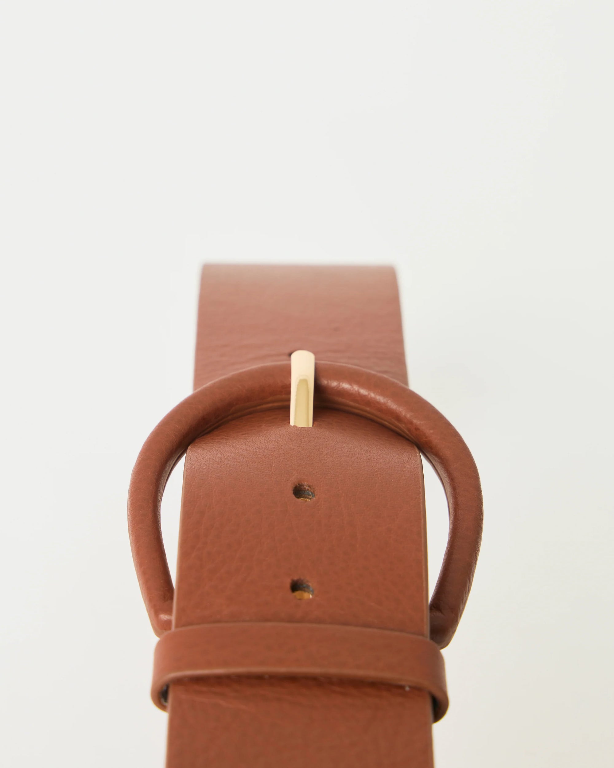 Kellen Belt close up buckle detail