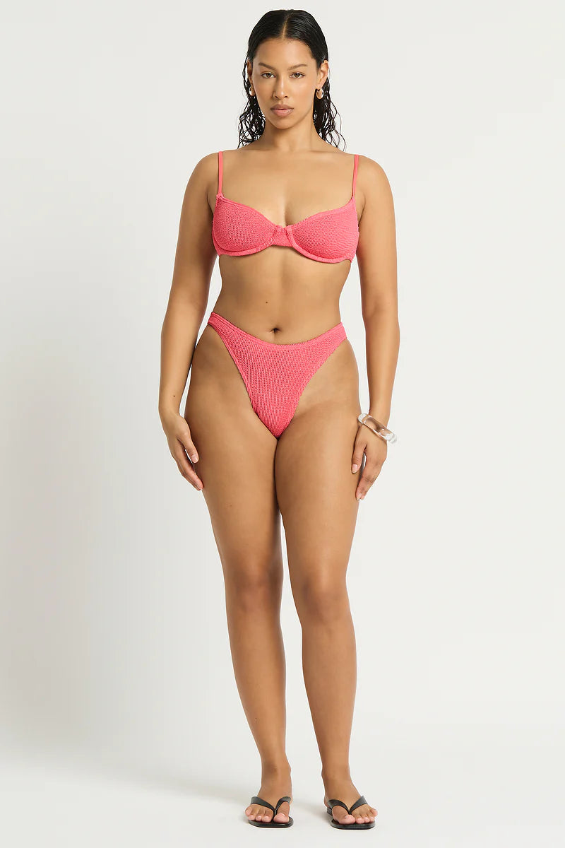 Model size M wearing Gracie Balconette in Coral Pink, front