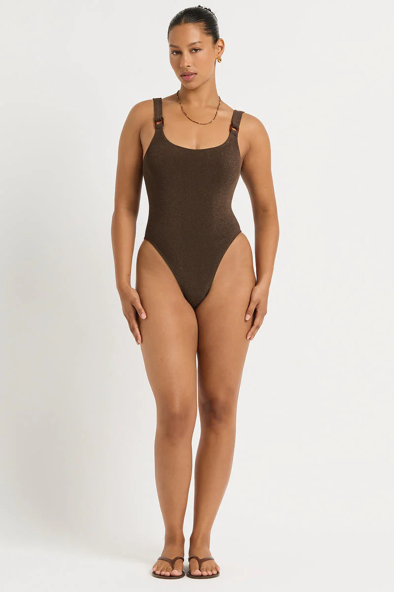 Ring Maddox One Piece full body front, model size M