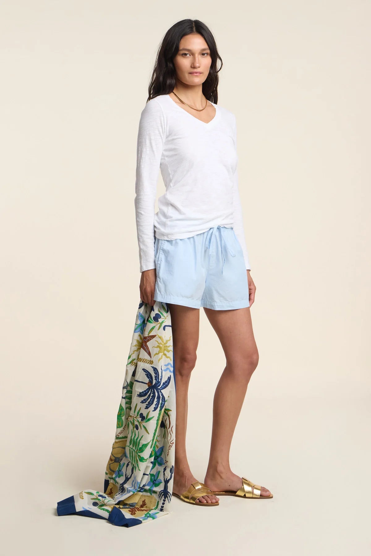 Clove Shorts full body
