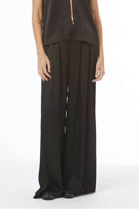 Lisbon Pant front