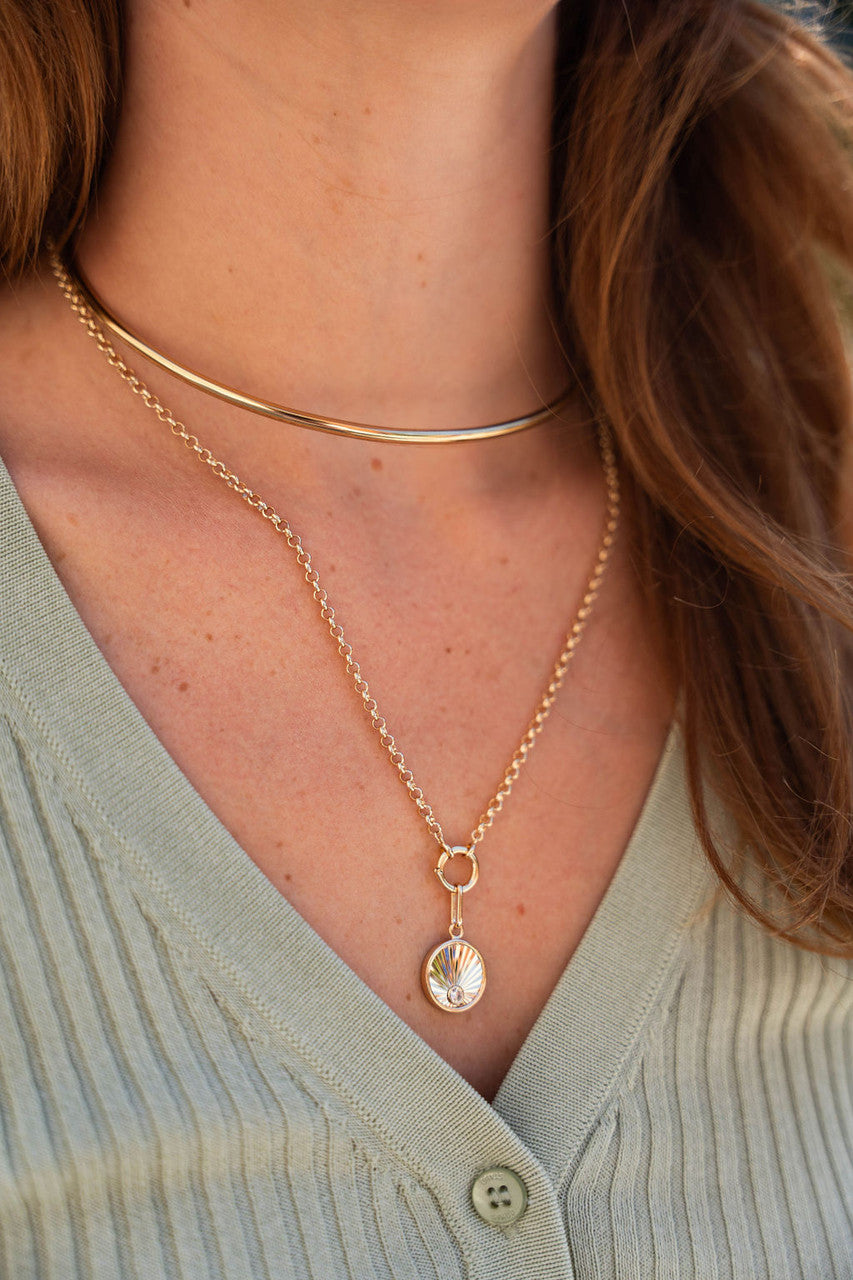 Thatch Birth of Venus Rolo Necklace close up