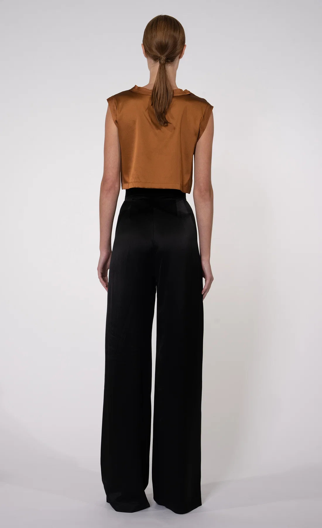 Mel Crop Brown back