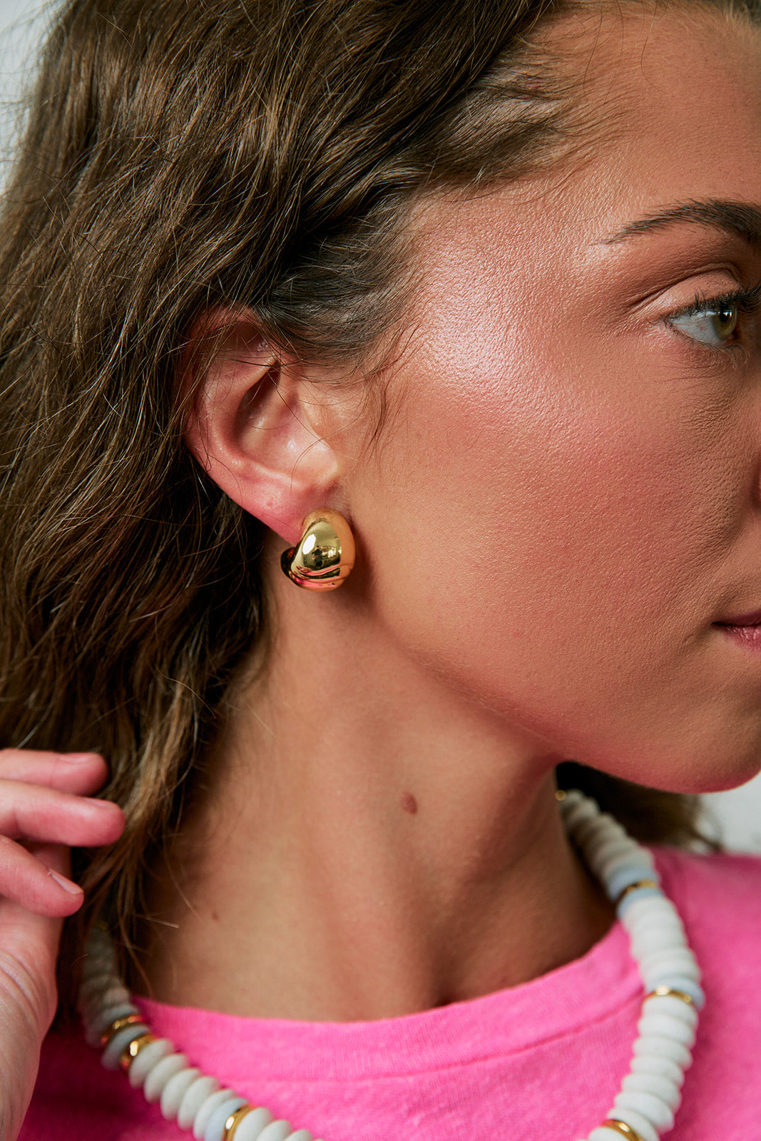 Nelle Hoops Gold on ear