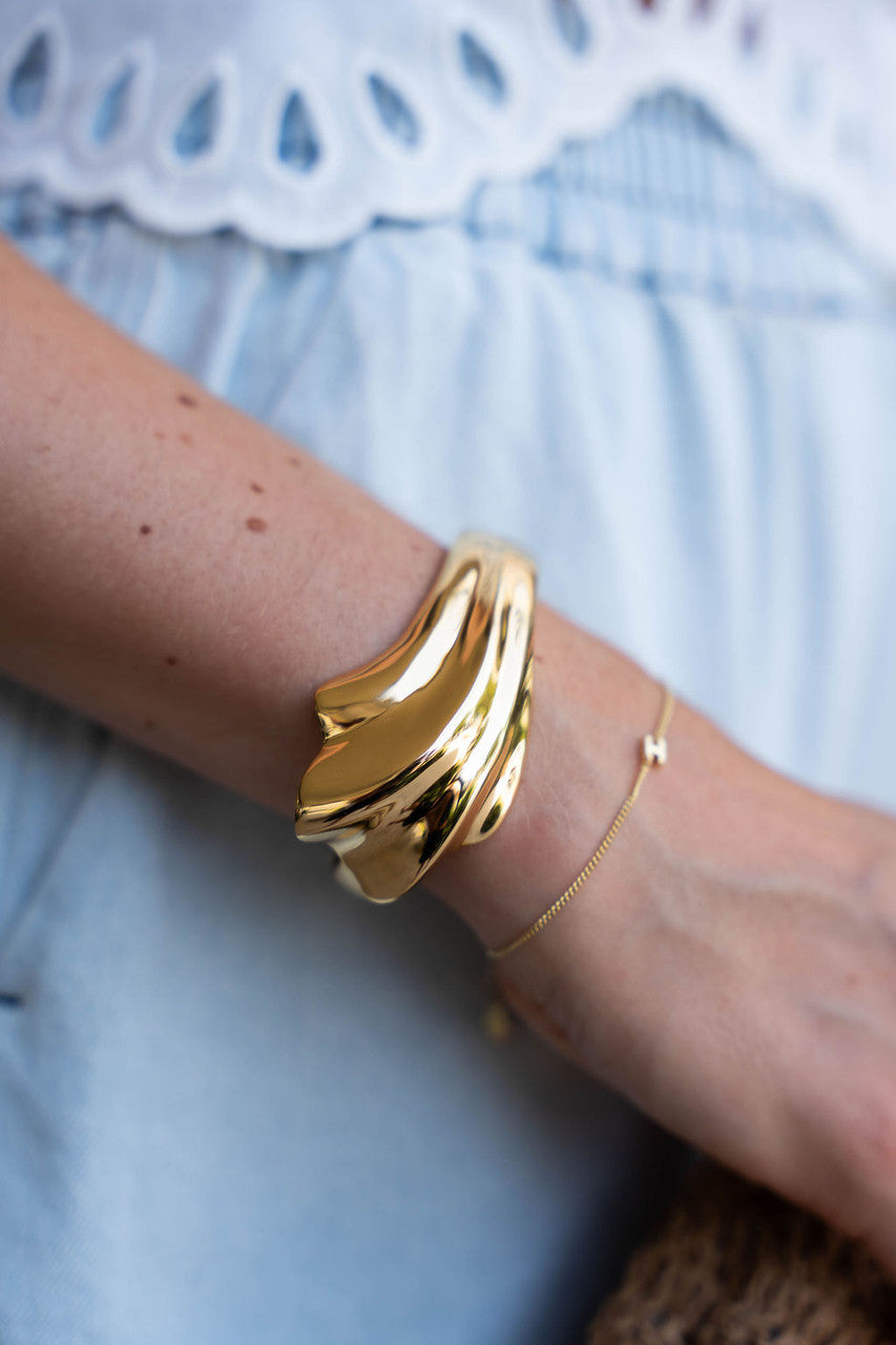 Jenny Bird Lydia Cuff close up