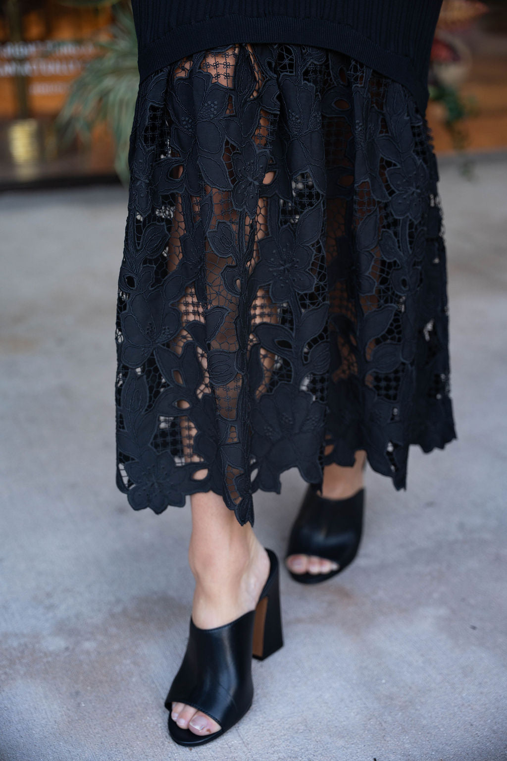 Rhiannon slvls dress hem detail