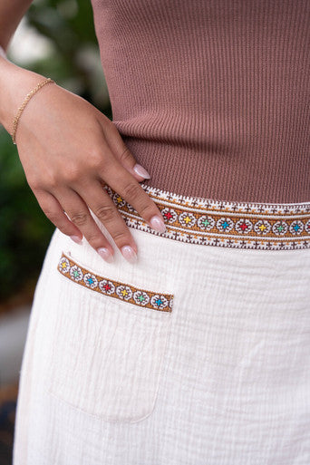 Xirena Bettina Skirt pocket detail