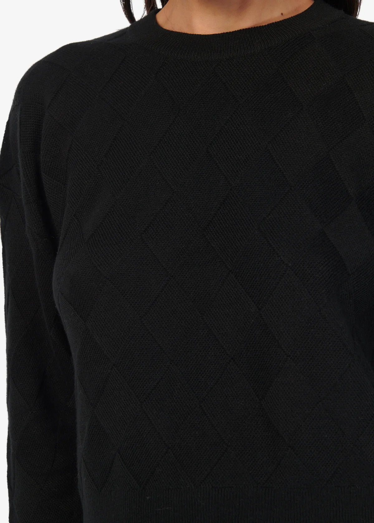 Neva Sweater close up detail
