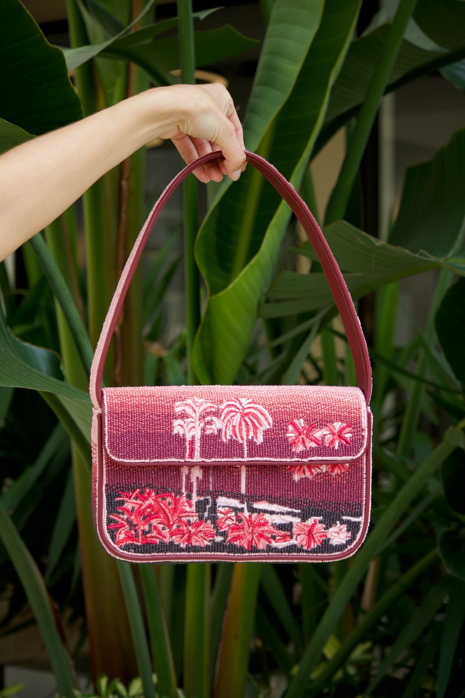 Tommy Beaded Bag California Clouds