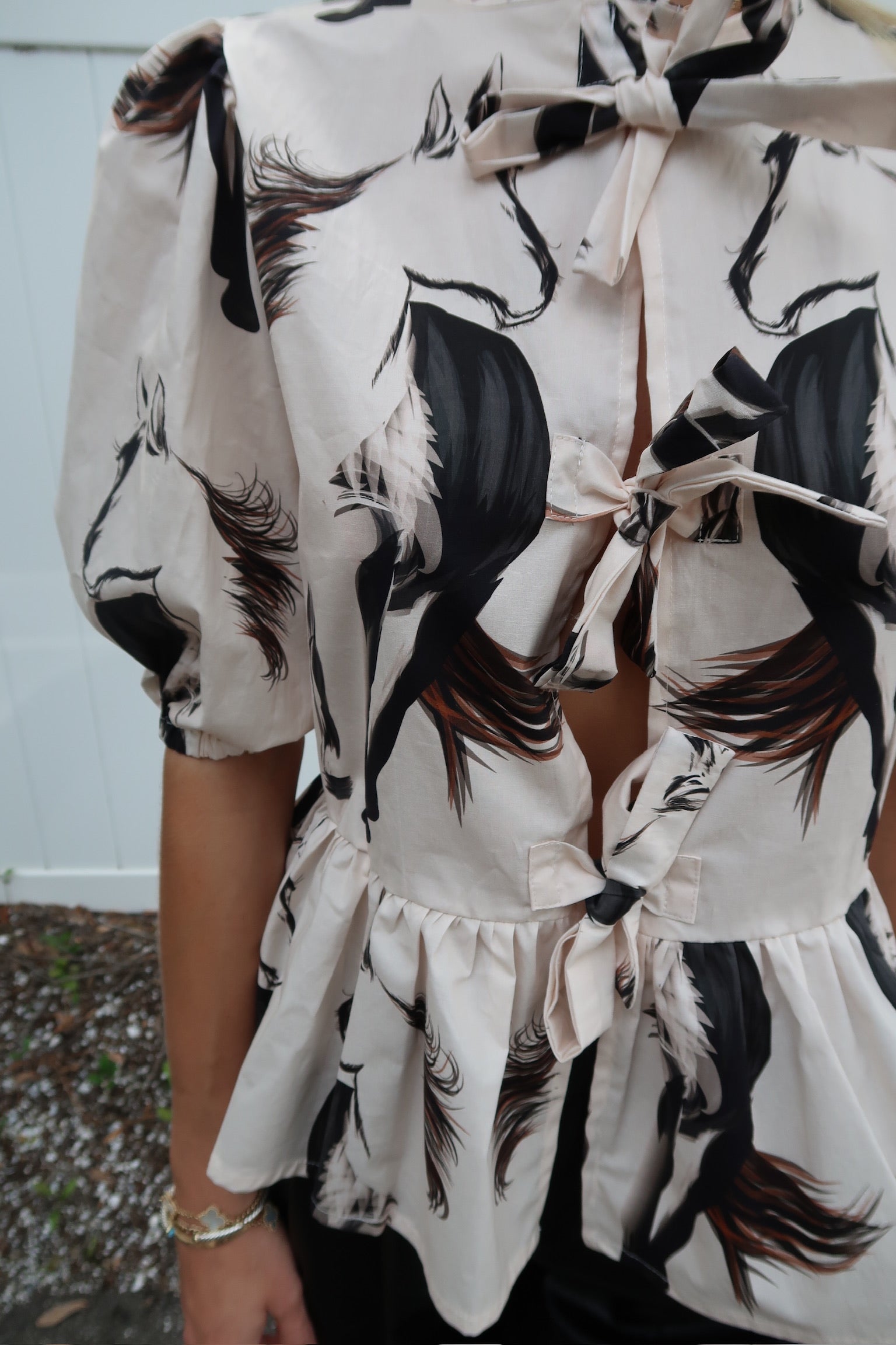 Orquid Top close up tie detail